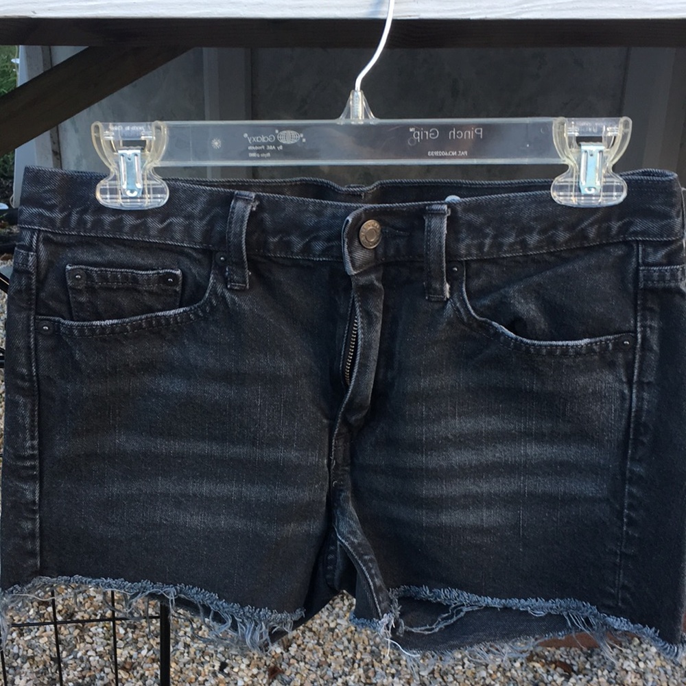Gap 1969 Slim Shorts, Size 25, Distressed Black
